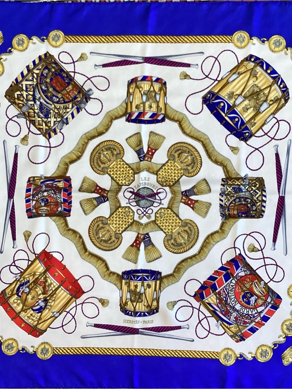 Hermes 90 silk